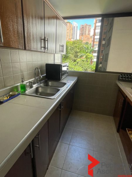 Apartamento en Ambos en Poblado