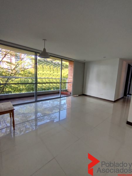 Apartamento en Arriendo en Cumbres